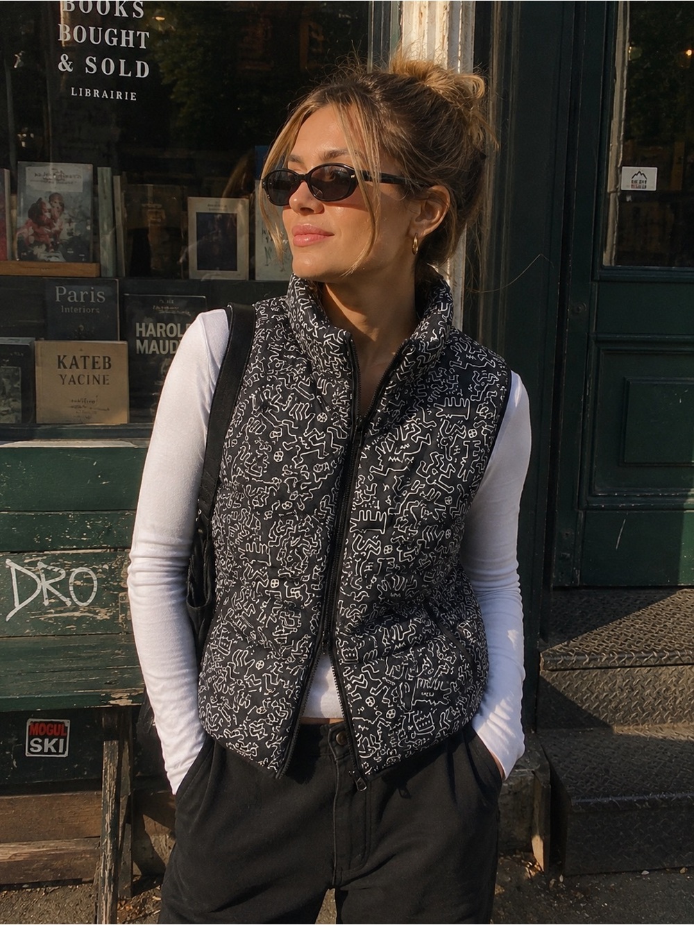 Uniqlo x MoMA SPRZ NY Keith Haring puffer vest black & white all over print XS